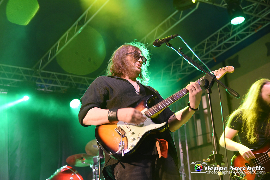 VBS_2466 - Concerto Gianluca Grignani - Living rock and roll Tour 2022.jpg